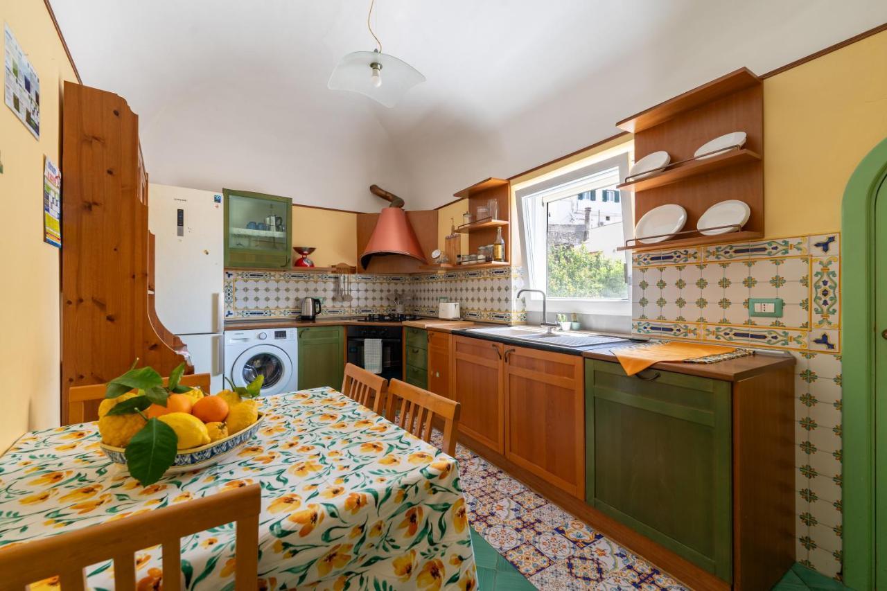Amalpha Domus 100 Sqm Apt With Ac Wifi And Balcony Amalfi Eksteriør billede